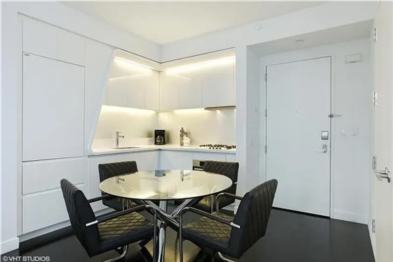 W Downtown Hotel & Residences, 123 WASHINGTON ST, New York, New York, United States. - Photo 3