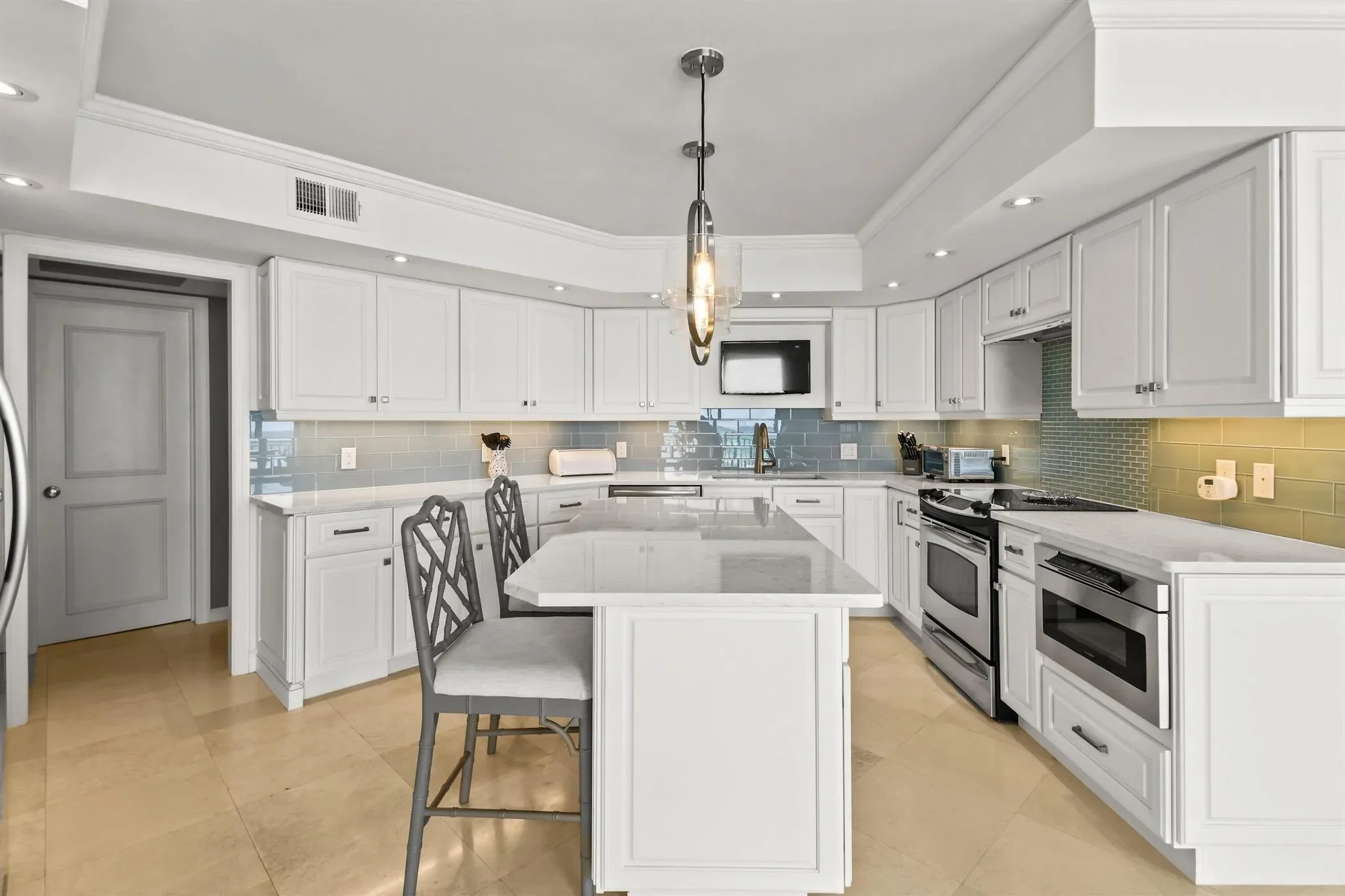 19850 Beach Road 5a, Tequesta, Florida, United States. - Photo 24