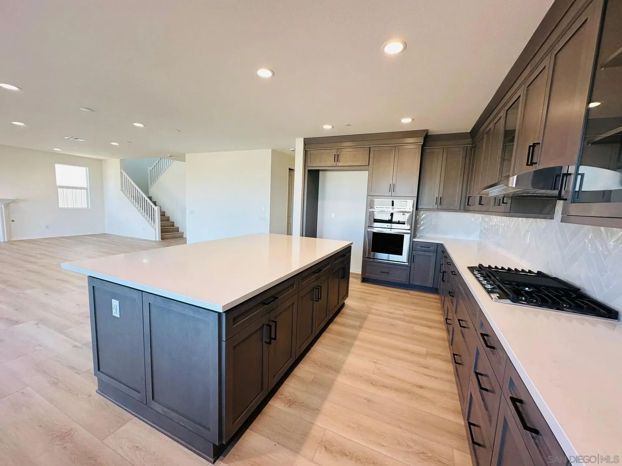 7830 La Mesa Summit Dr, La Mesa, California, United States. - Photo 4