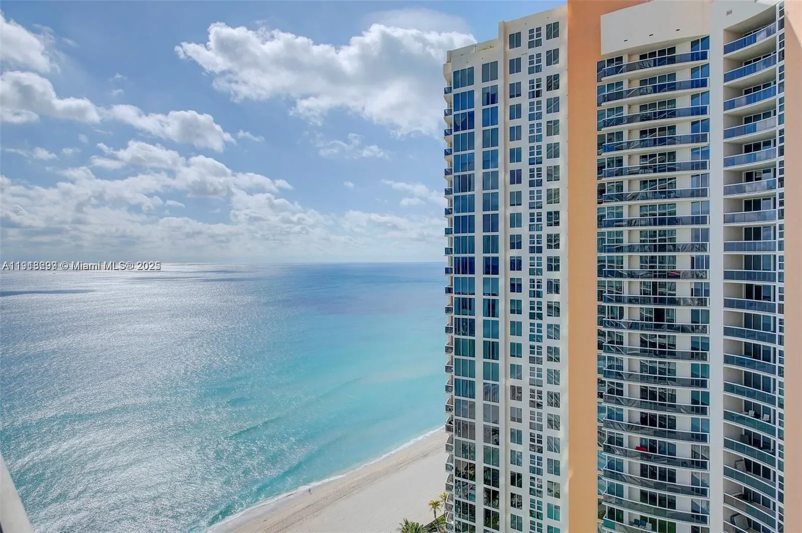 18975 Collins Ave 2205, Golden Beach, Florida, United States. - Photo 15