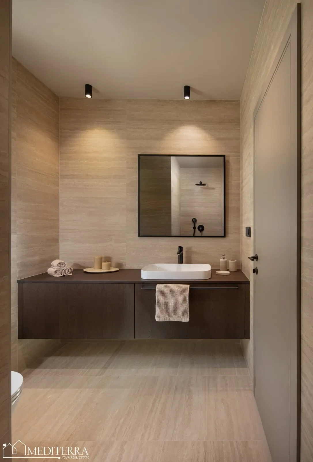 Gallery photo 4