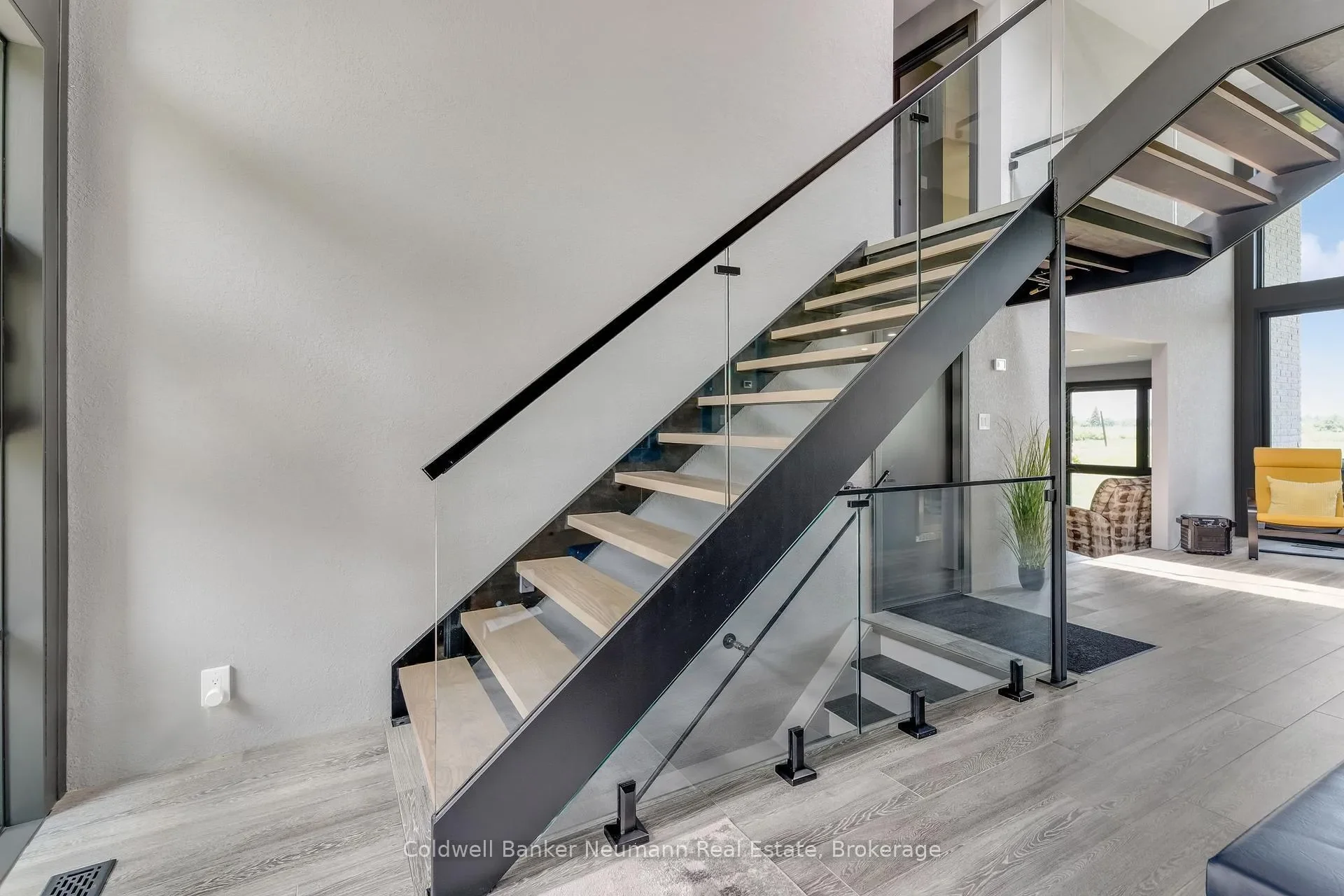 8312 WELLINGTON ROAD 124 ROAD, GUELPH/ERAMOSA, ON N1H 6H7, Ontario, Canada. - Photo 39