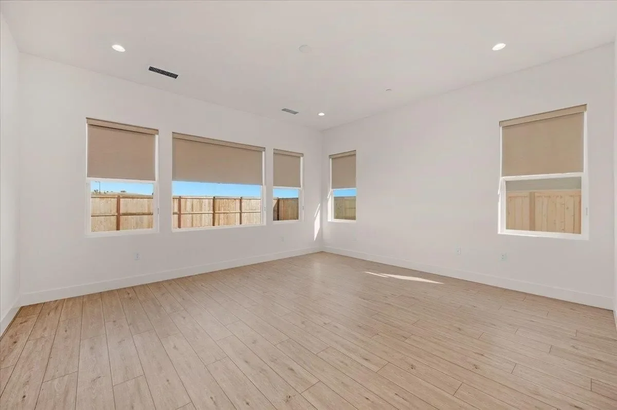1023 Beaver Pond Loop, Madera, CA 93636, Madera, California, United States. - Photo 35