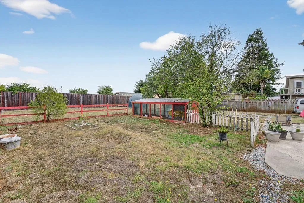 1610 Bulb Avenue, Santa Cruz, California, United States. - Photo 15