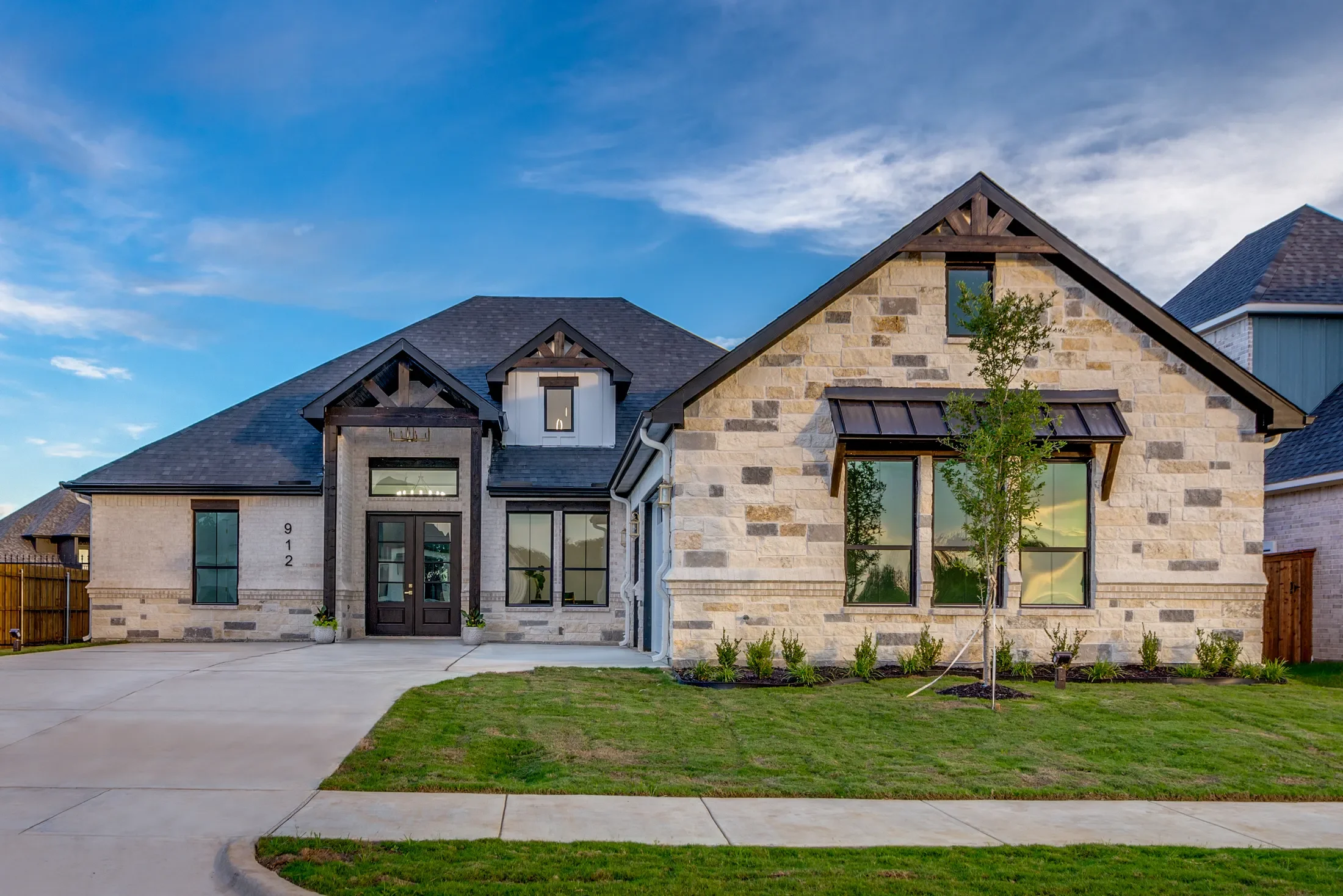 912 Bandon Dunes Drive , Burleson, TX 76028, Burleson, Texas, United States. - Photo 5