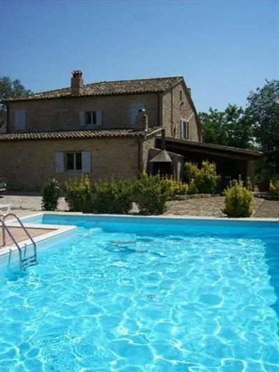 Pesaro e Urbino rustic house
