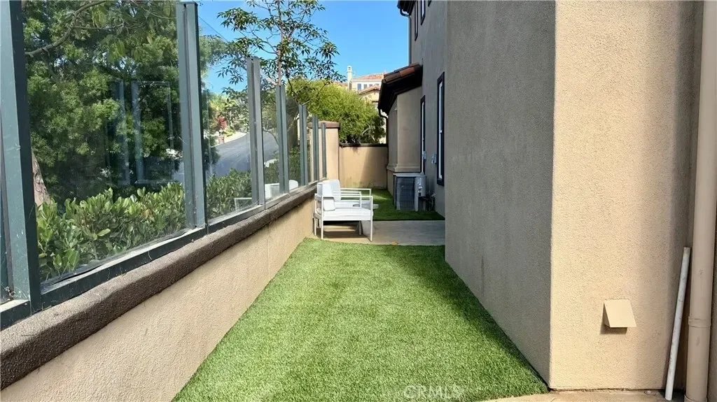 Gallery photo 6