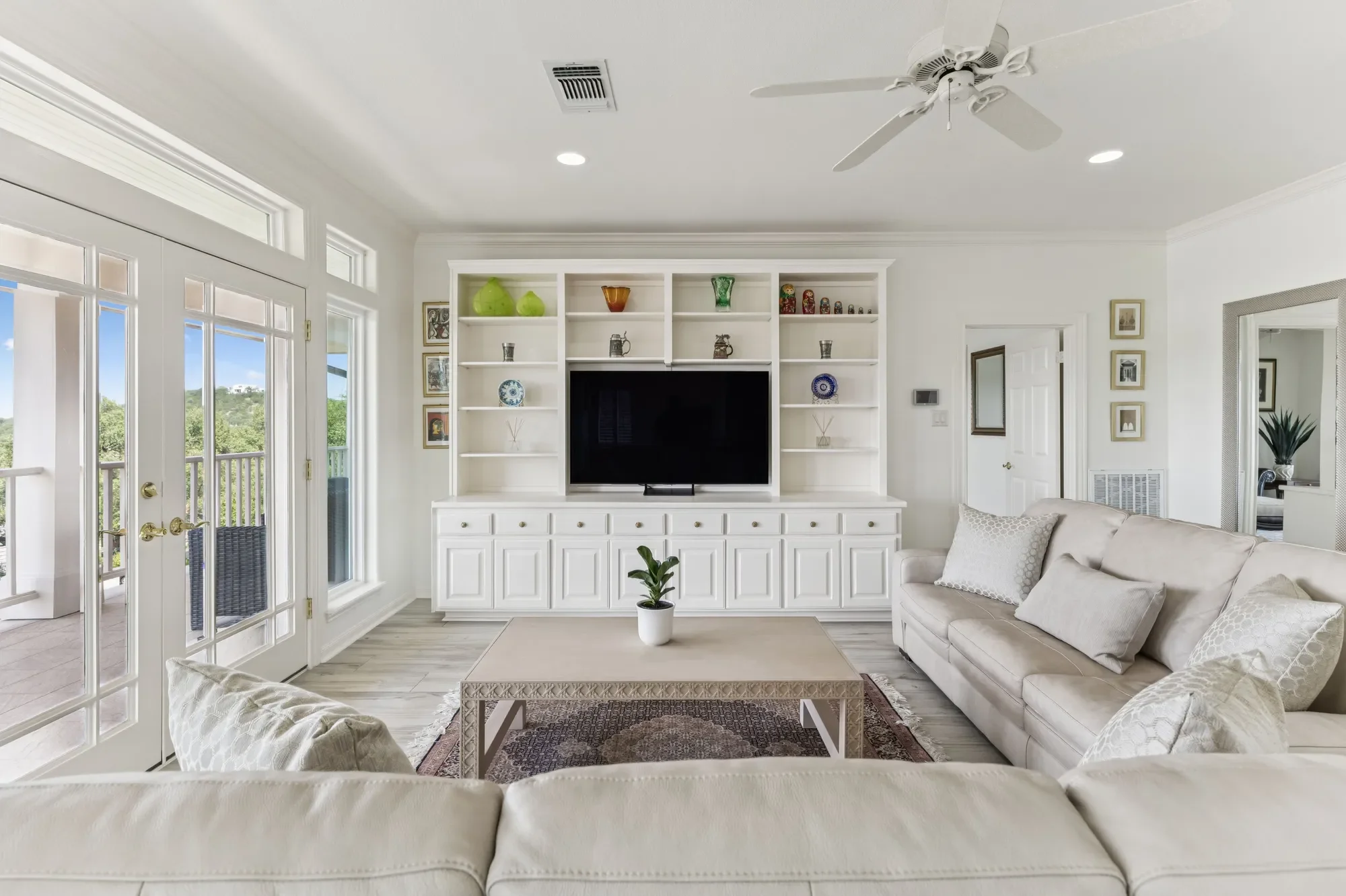 Gallery photo 9