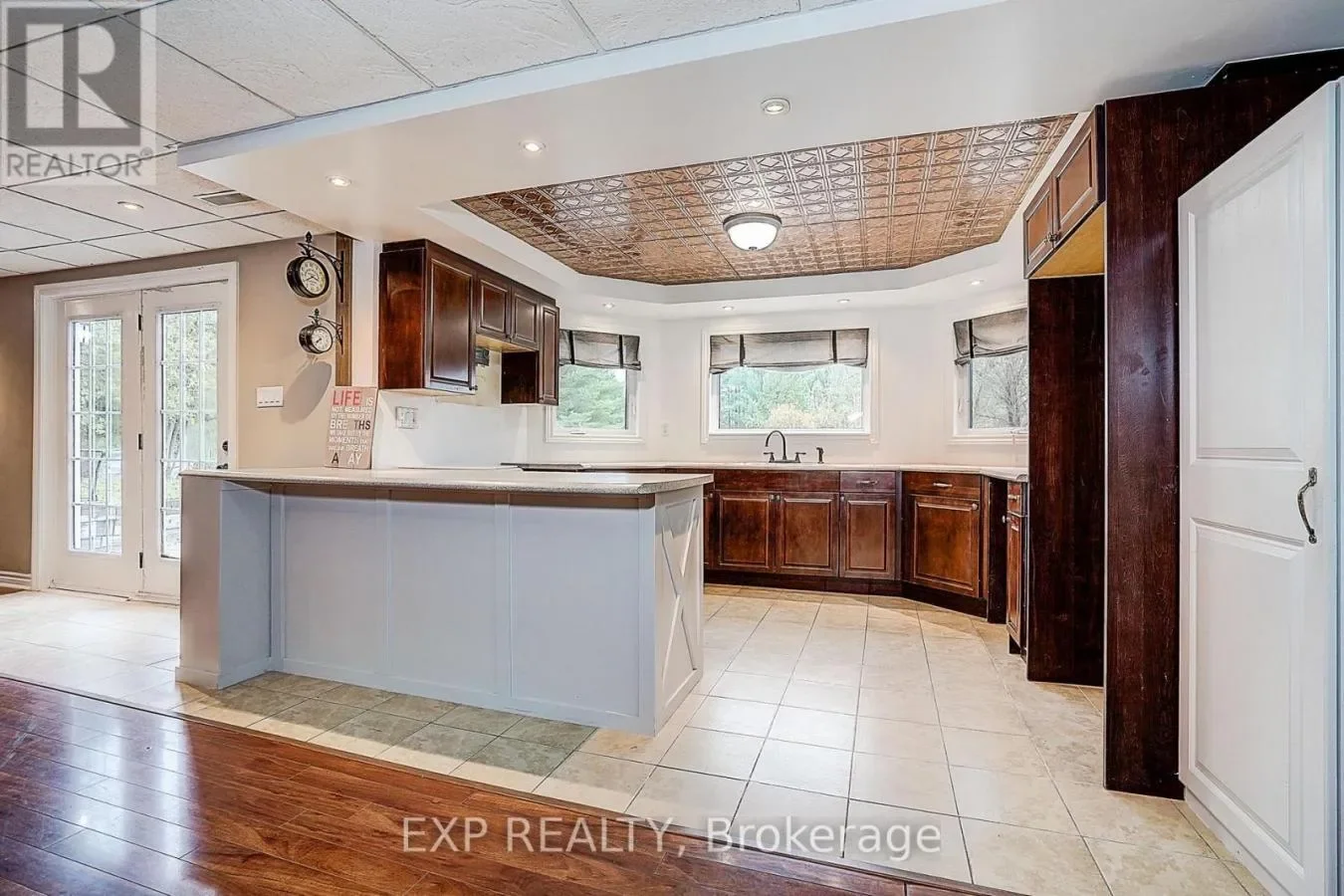 8327 OLD HOMESTEAD ROAD, Georgina, Ontario, Canada. - Photo 15