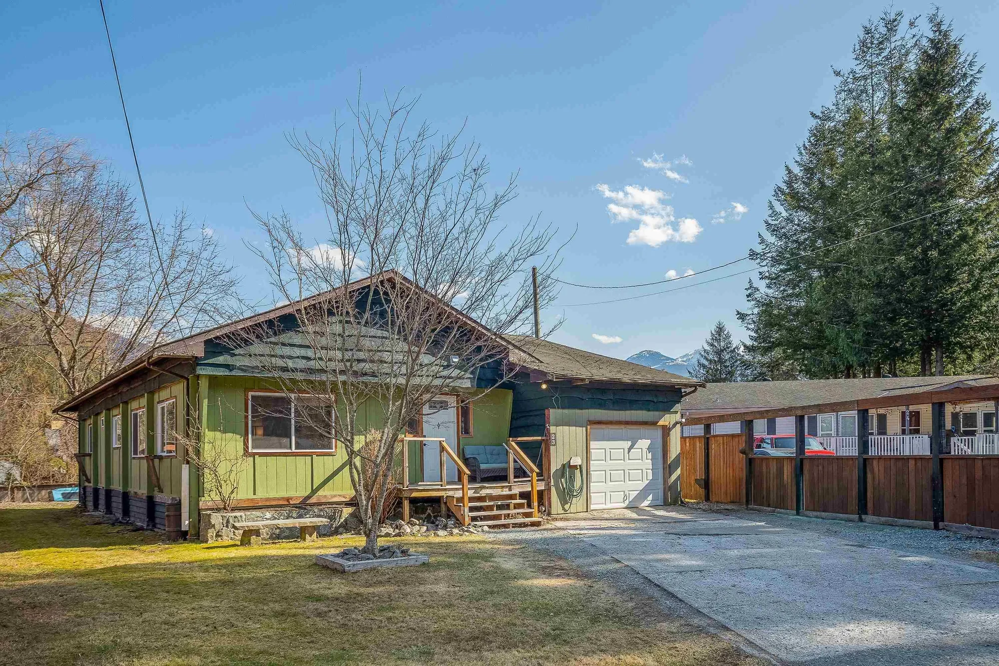 23 Bracken Parkway, Squamish, British Columbia, Canada. - Photo 7