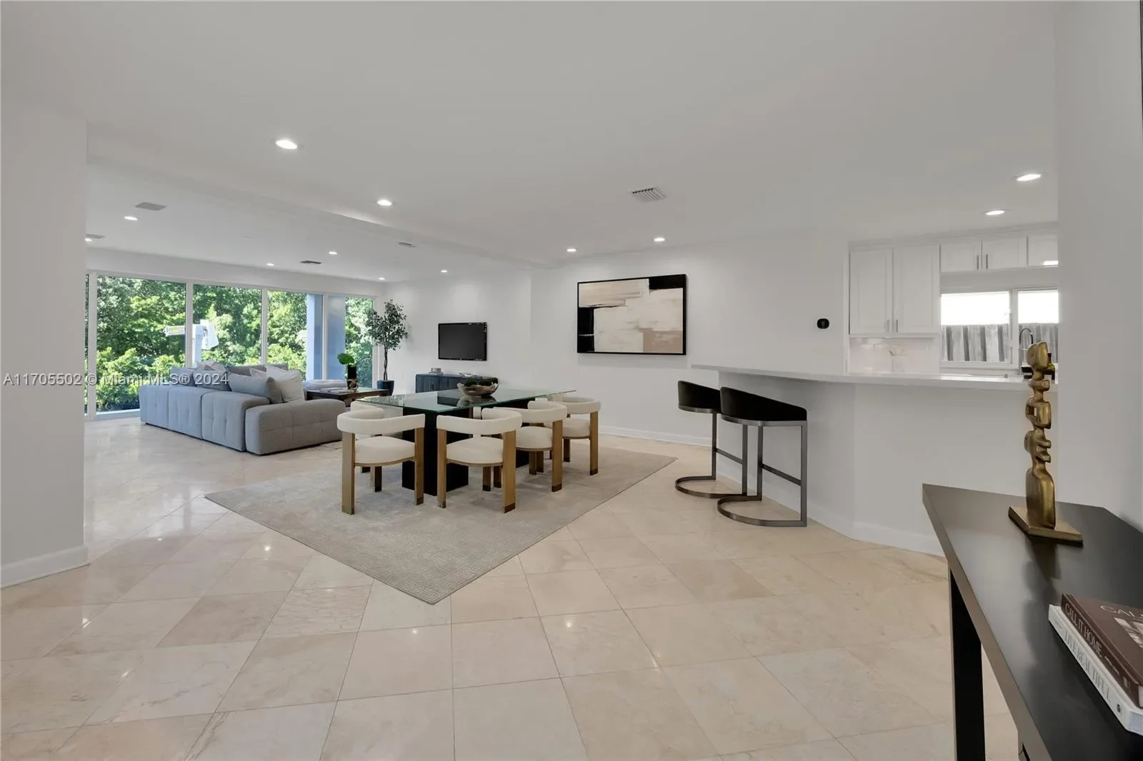 3566 Rockerman Rd, Miami, Florida, United States. - Photo 22