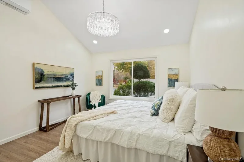 1 Stanford Court, Wantagh, New York, United States. - Photo 14