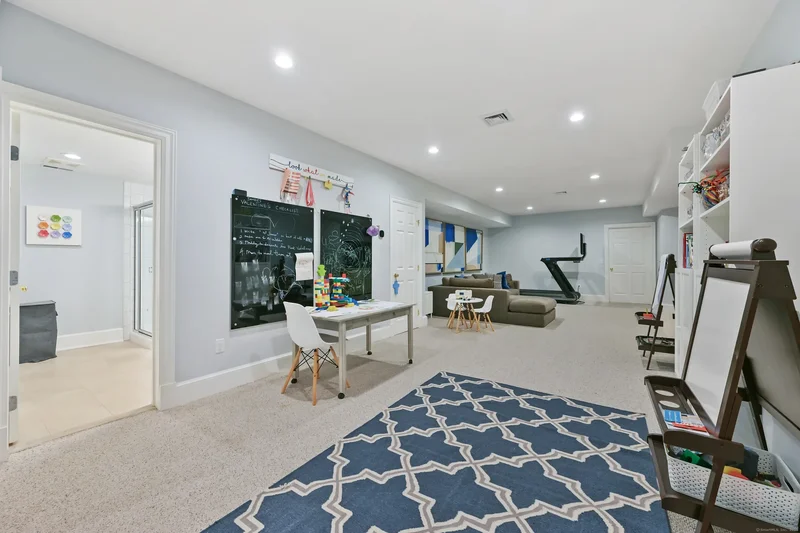 184 Marvin Ridge Road, New Canaan, CT, 06840, USA, New Canaan, Connecticut, United States. - Photo 35