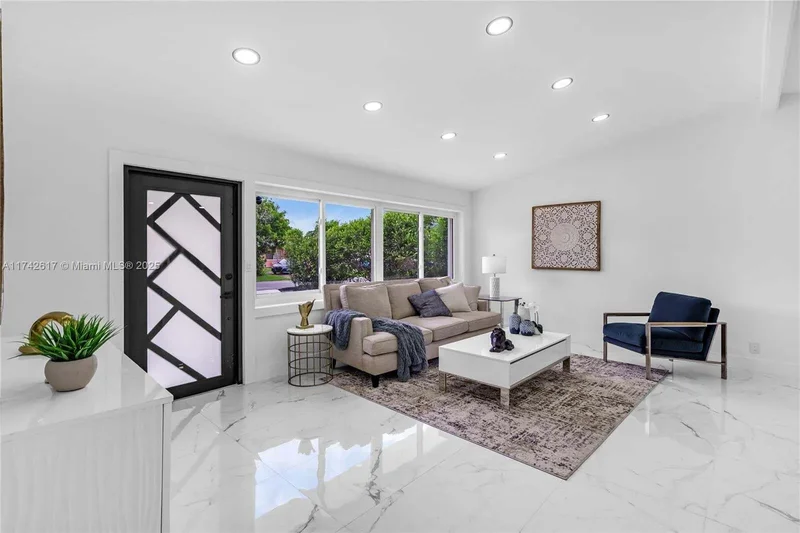 2524 Sugarloaf Ln, Fort Lauderdale, FL 33312, Fort Lauderdale, Florida, United States. - Photo 17