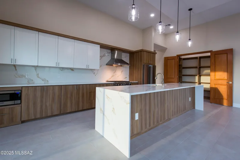 10327 N Derrio Canyon Place, Oro Valley, AZ, 85742, USA, Tucson, Arizona, United States. - Photo 19