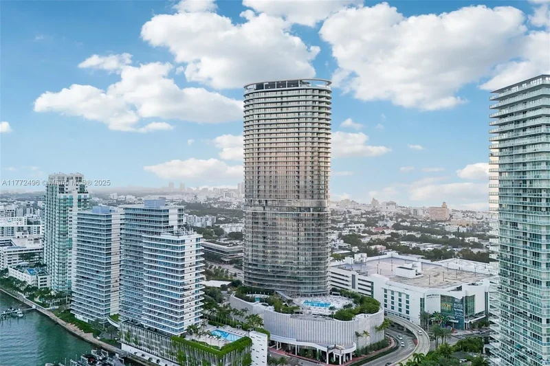 501 West Ave 4201/05, Miami Beach, Florida, United States. - Photo 54