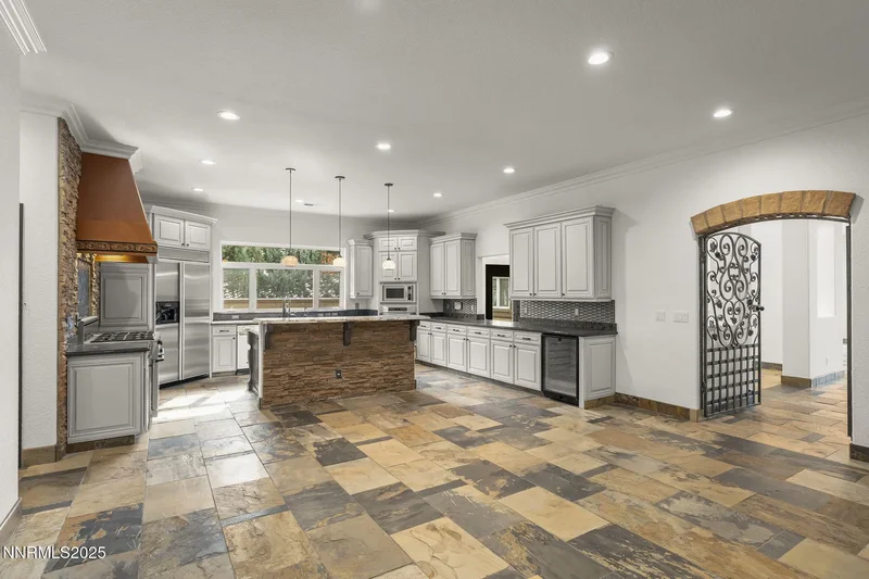 2415 Marina Circle, Reno, NV, 89519, USA, Reno, Nevada, United States. - Photo 17