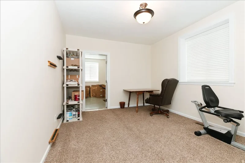 600 E 100 S, Hyde Park, Utah, United States. - Photo 51