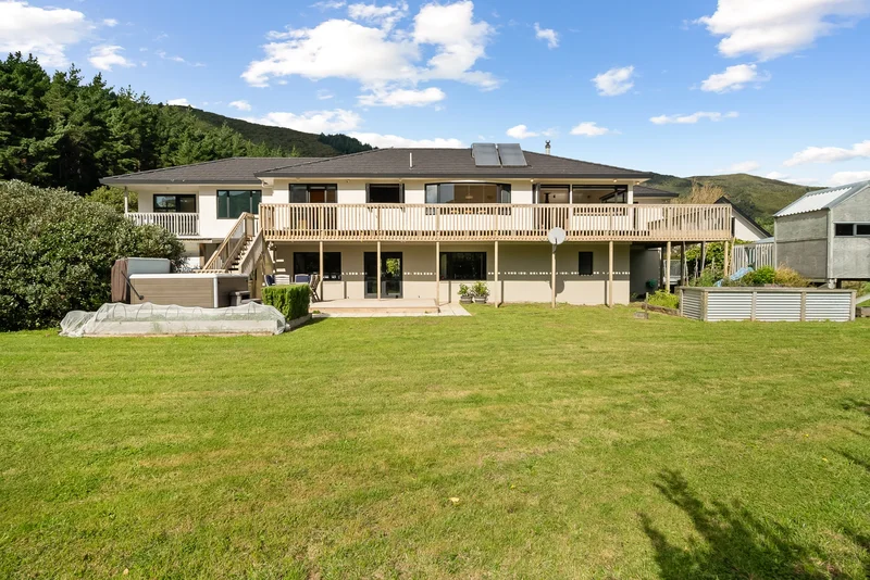 1276 Coast Road Wainuiomata, Lower Hutt, WGN 5373, Lower Hutt, Wellington, New Zealand. - Photo 36