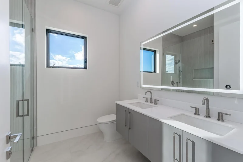 2612 NE 4th St, Pompano Beach, FL 33062, Pompano Beach, FL, United States. - Photo 28