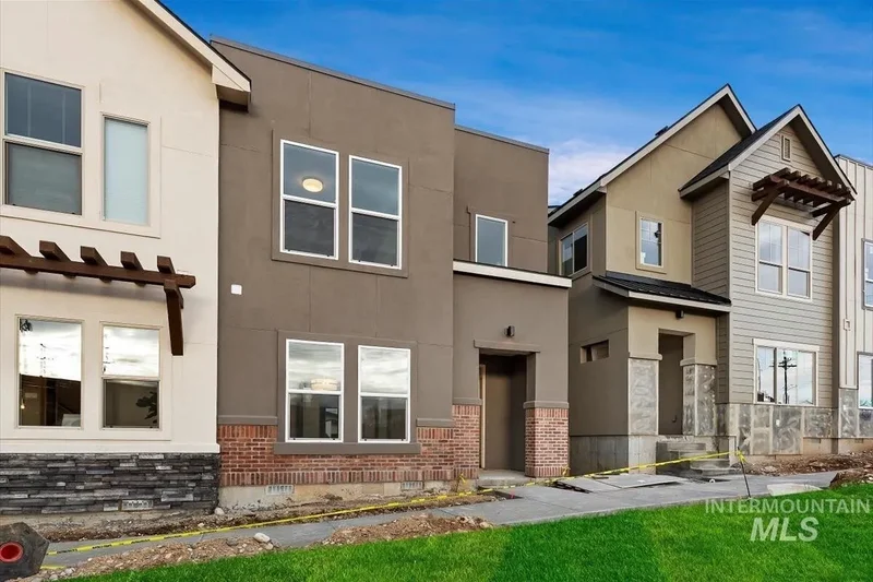 1251 E Echelon Ridge Ln., Boise, ID 83716, Boise, Idaho, United States. - Photo 38