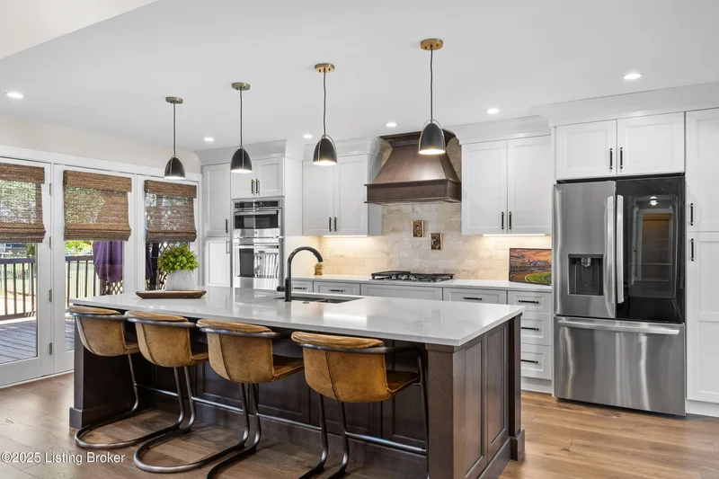 1027 Garden Creek Cir, Louisville, KY 40223, Watterson Park, Kentucky, United States. - Photo 14