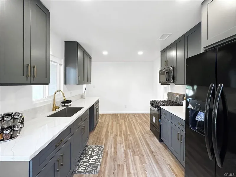 8339 Manzanar Ave, Pico Rivera, CA 90660, Pico Rivera, California, United States. - Photo 4