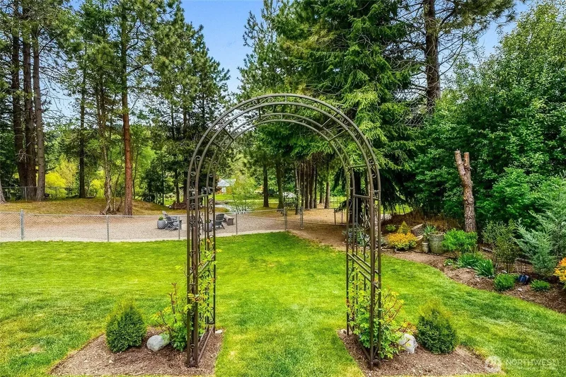 1811 Hundley Road, Cle Elum, WA 98922, Cle Elum, Washington, United States. - Photo 10