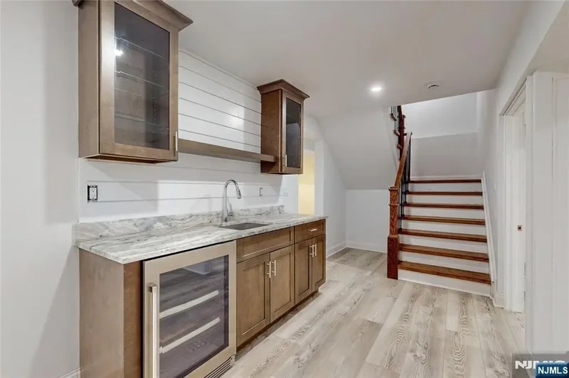 19 Meadowbrook Road, Upper Saddle River, NJ, 07458, USA, Saddle River, New Jersey, United States. - Photo 26