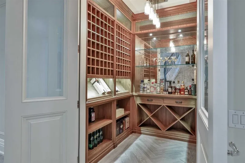 157 Forest Hill Rd, Toronto, Ontario, Canada. - Photo 12