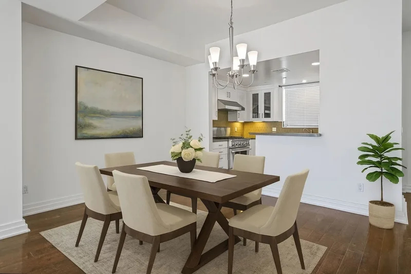 2512 28th Street, 104