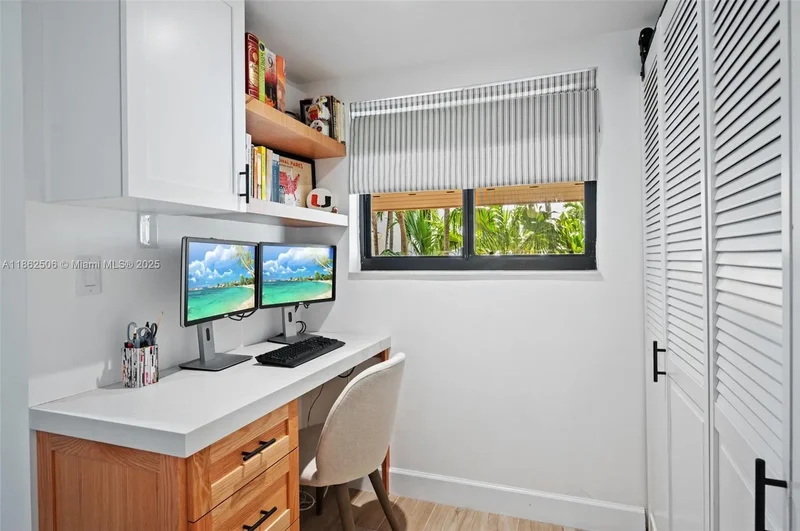 2600 Cardena St 11, Coral Gables, Florida, United States. - Photo 25