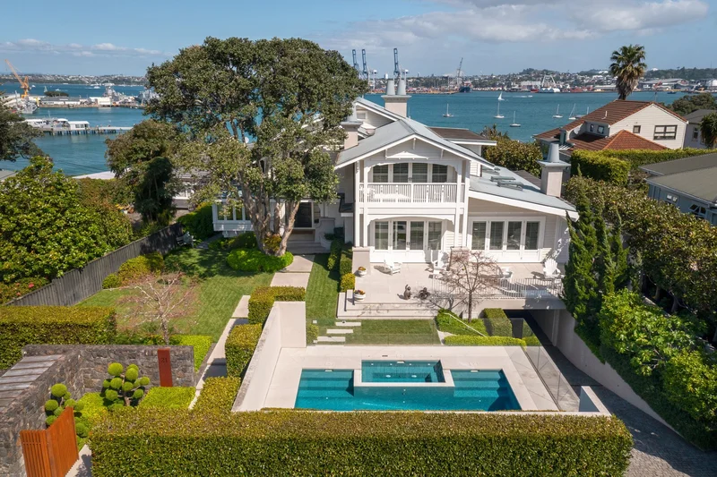 21 Stanley Point Road Devonport, Auckland, N 0624, Auckland, Auckland, New Zealand. - Photo 6