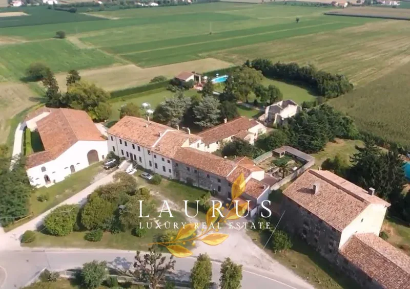 Villa Guiccioli, Veneto, Italy. - Photo 2