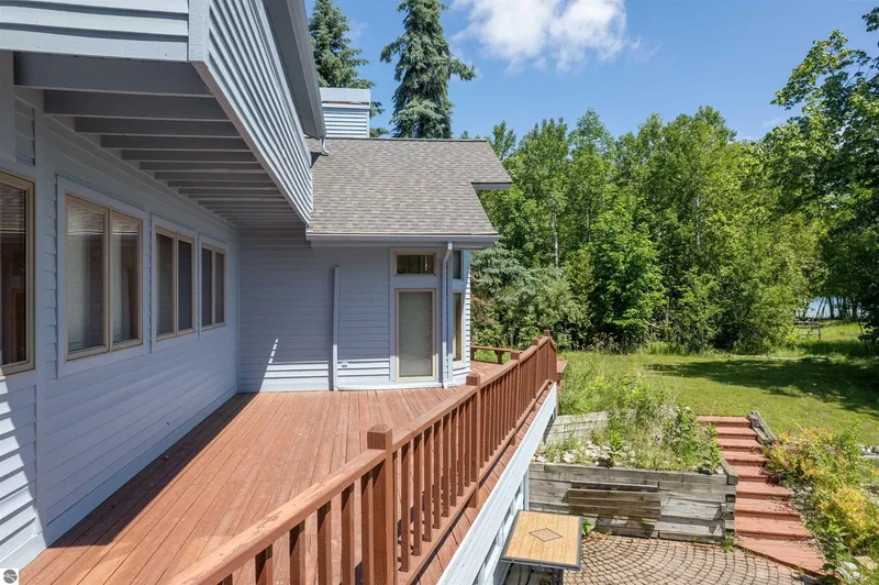 14088 Bluff Road, Traverse City, MI 49686, Traverse City, Michigan, United States. - Photo 49