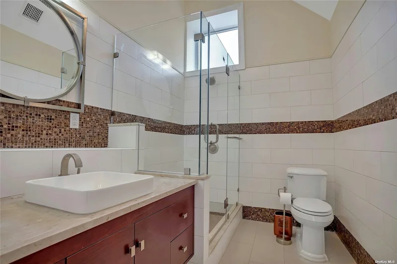 5 Boulevard, New York, New York, United States. - Photo 12