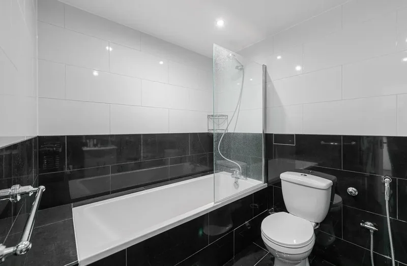 Scarsdale Place, London, UK, W8