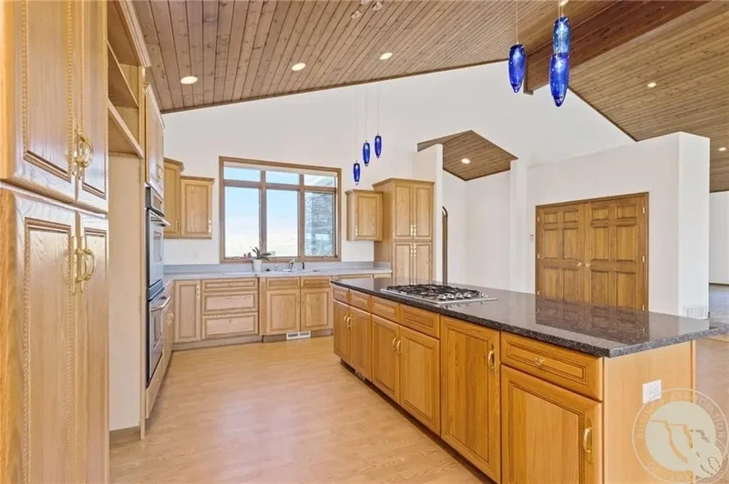 325 Three Wolf Road, Huntley, MT 59037, Huntley, Montana, United States. - Photo 13