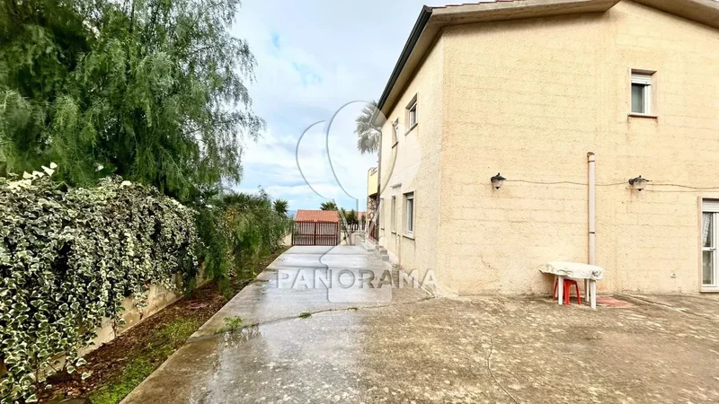 via degli scampi, Alcamo, Sicily, Italy. - Photo 18