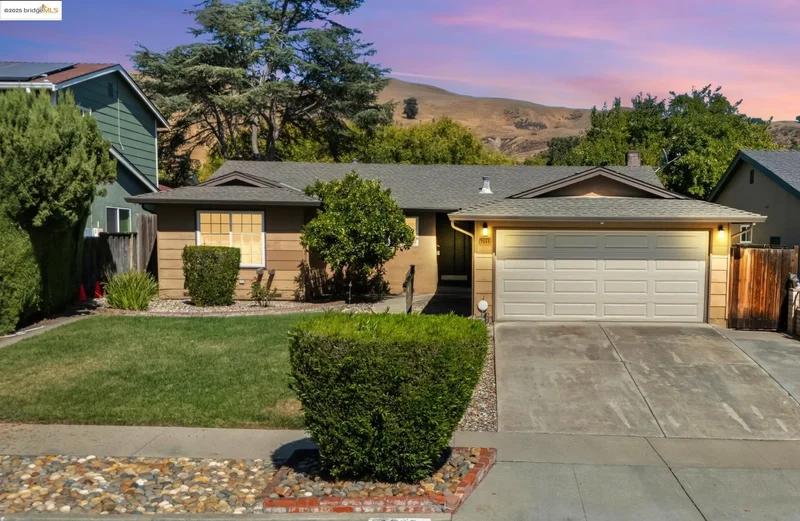 3555 Laurant Way, San Jose, California, United States. - Photo 15