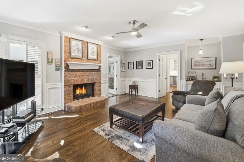 10280 Crescent Ridge Drive, Roswell, GA 30076, Roswell, Georgia, United States. - Photo 8