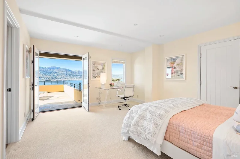 337 Belvedere Avenue, Tiburon, California, United States. - Photo 20