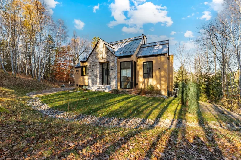 405 Allée de la Sapinière, Mont-Tremblant, Quebec, Canada. - Photo 7