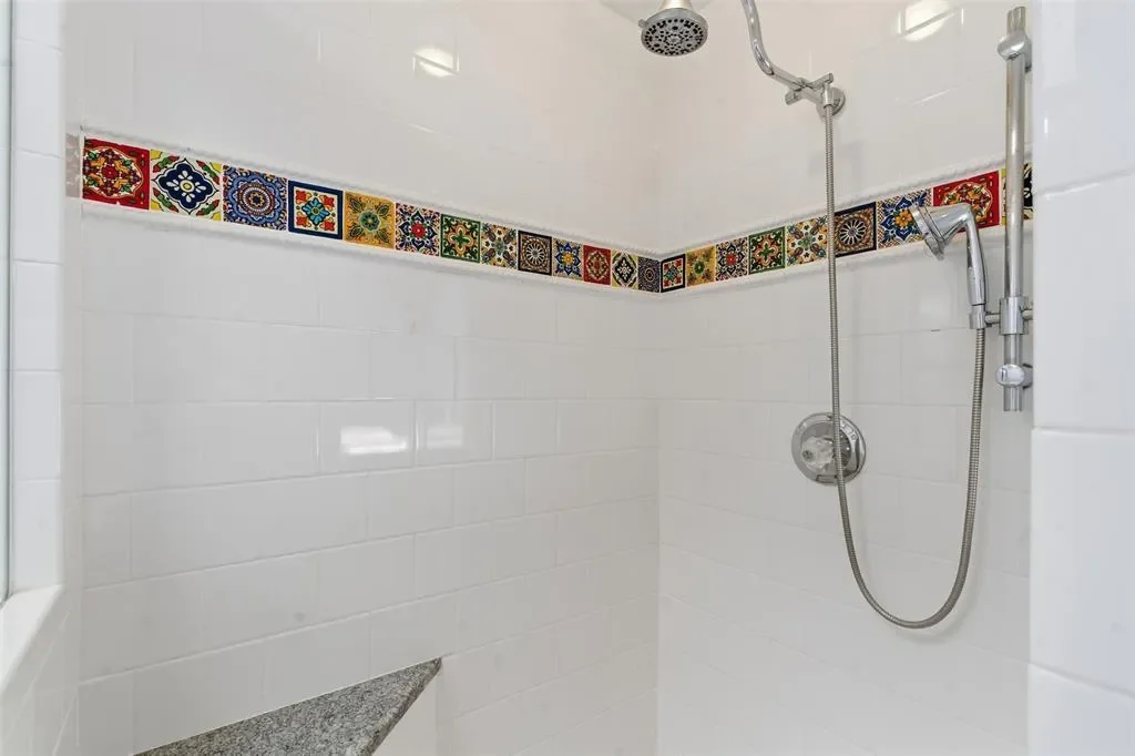 2201 Mistletoe Boulevard, Fort Worth, Texas, United States. - Photo 18
