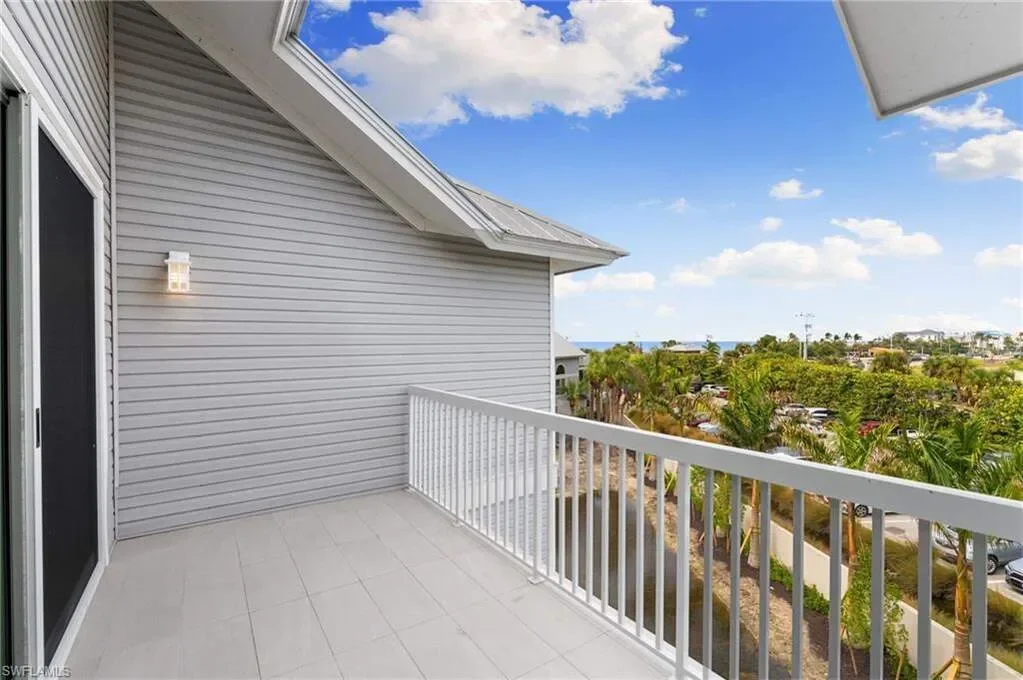 121 Barefoot, #16, Bonita Springs, FL, 34134, USA, Bonita Springs, Florida, United States. - Photo 26