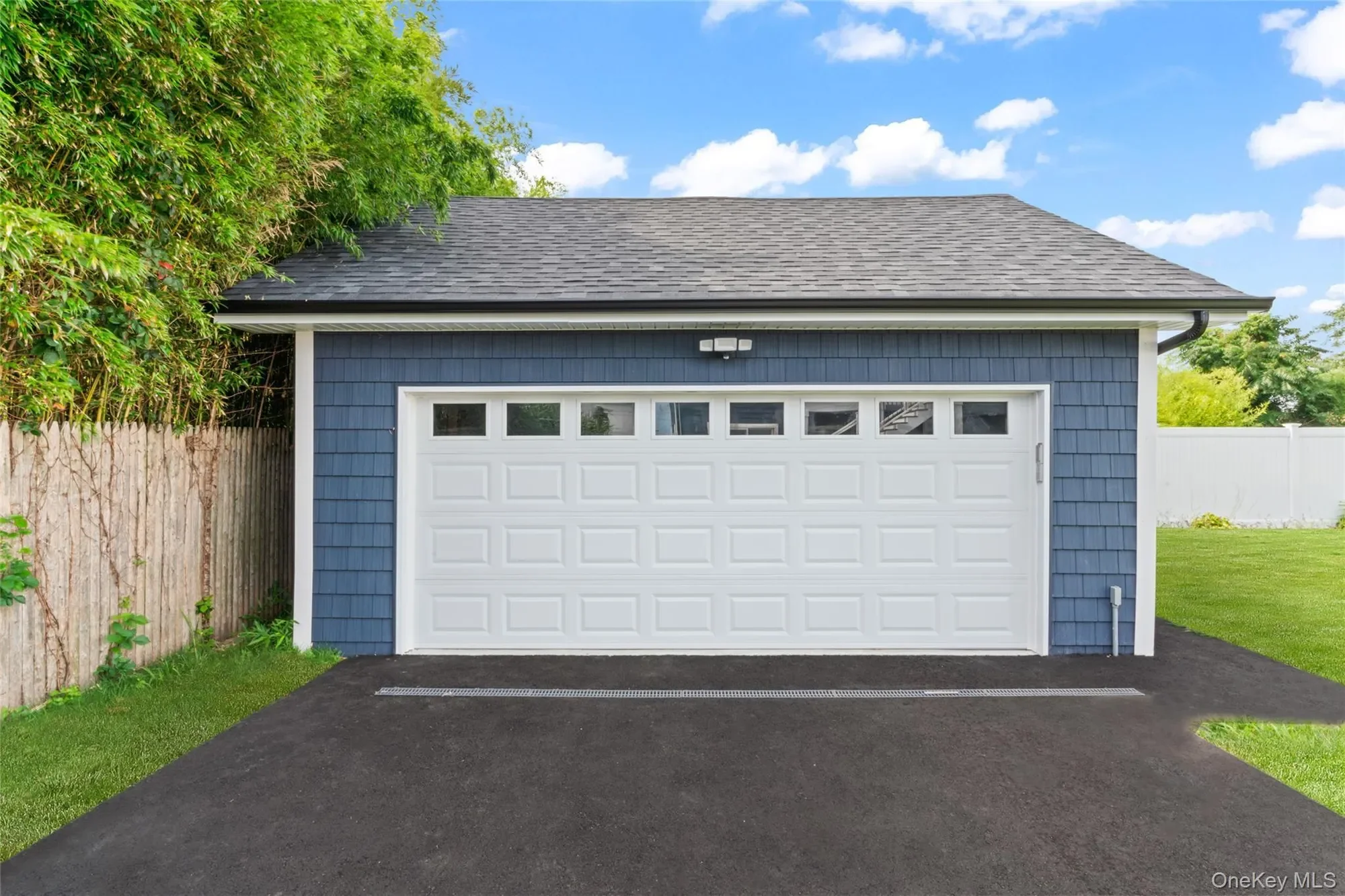 7 S Bay Avenue, Bay Shore, NY 11706, Bay Shore, New York, United States. - Photo 8