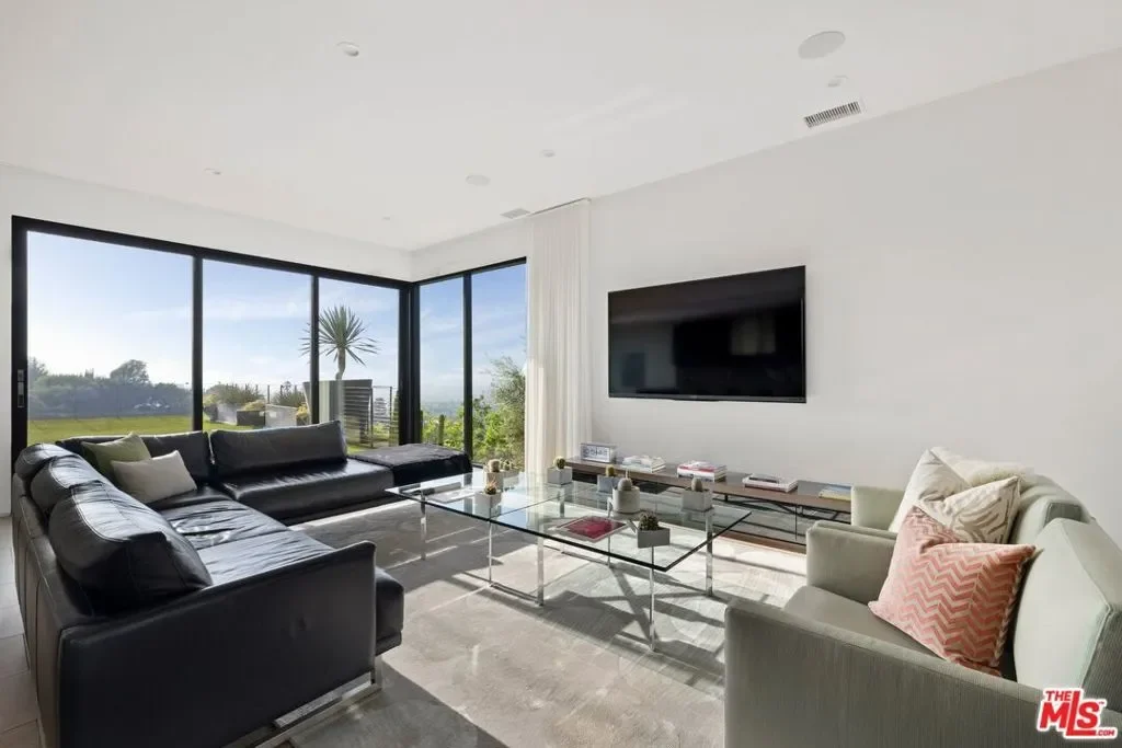 3337 Beverly Ranch Road, Los Angeles, California, United States. - Photo 17