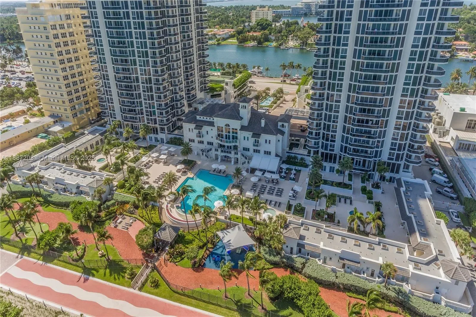 4779 Collins Ave 506, Miami Beach, Florida, United States. - Photo 30