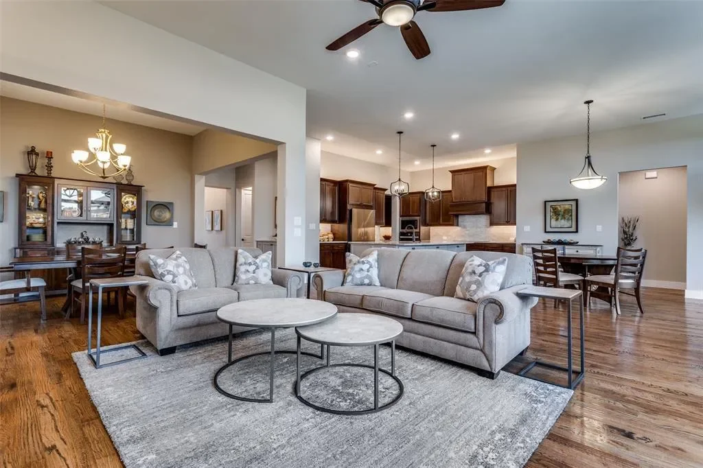 1008 Huffines Boulevard, Saint Paul, Texas, United States. - Photo 2