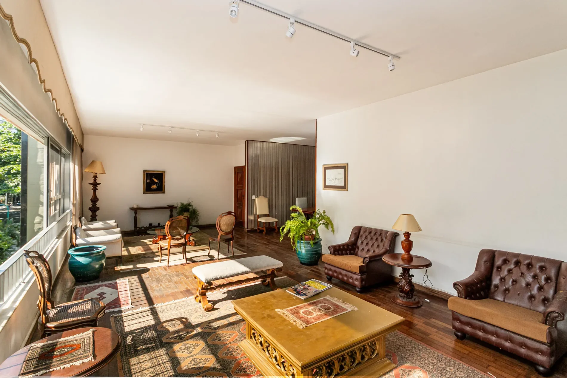 Gallery photo 10